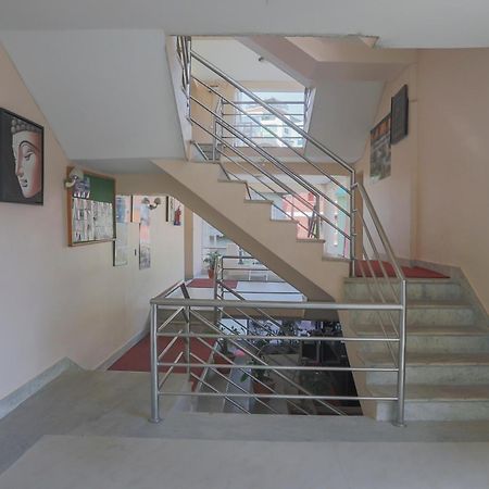 Oyo 789 Hotel Shivam Plaza Katmandou Extérieur photo