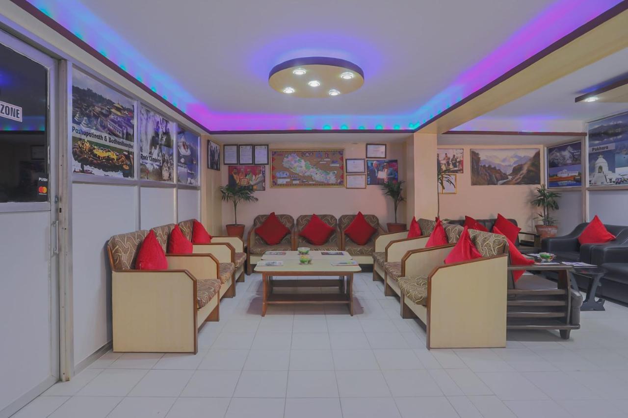 Oyo 789 Hotel Shivam Plaza Katmandou Extérieur photo