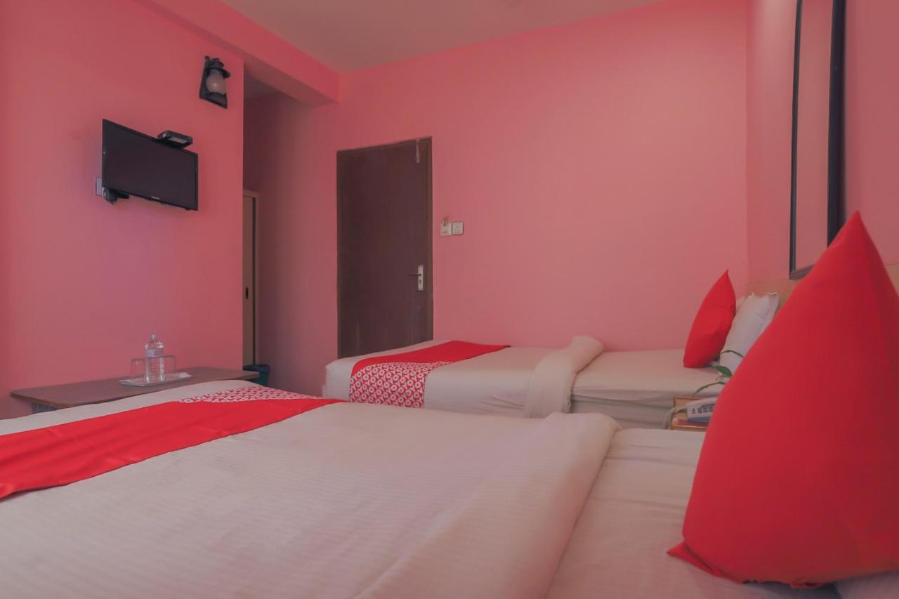 Oyo 789 Hotel Shivam Plaza Katmandou Extérieur photo