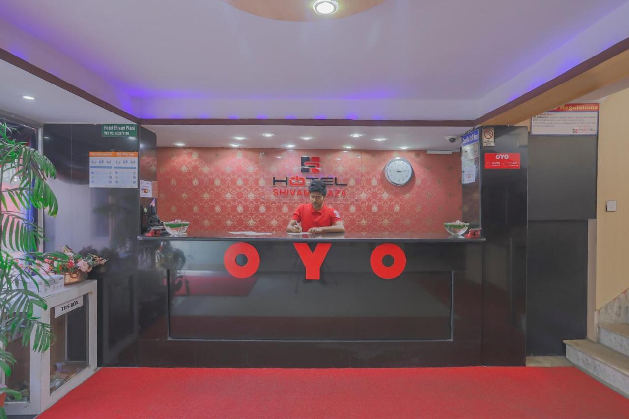 Oyo 789 Hotel Shivam Plaza Katmandou Extérieur photo