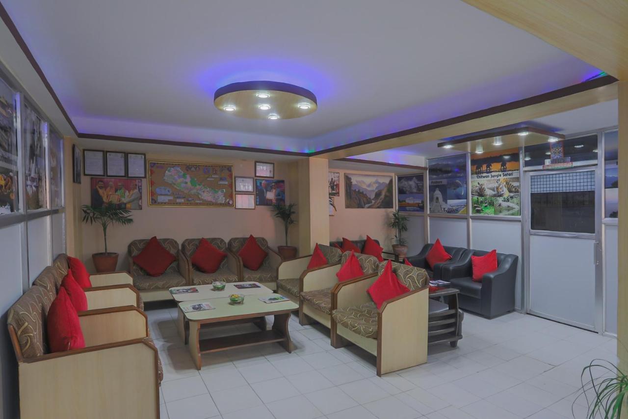 Oyo 789 Hotel Shivam Plaza Katmandou Extérieur photo